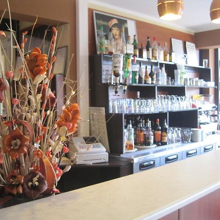 Hotel Restaurant Rive Gauche Bessines-sur-Gartempe Exteriér fotografie
