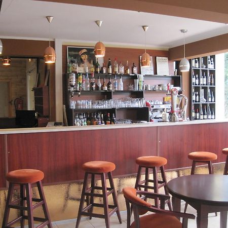 Hotel Restaurant Rive Gauche Bessines-sur-Gartempe Exteriér fotografie