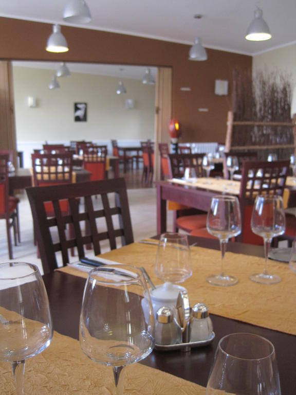 Hotel Restaurant Rive Gauche Bessines-sur-Gartempe Exteriér fotografie