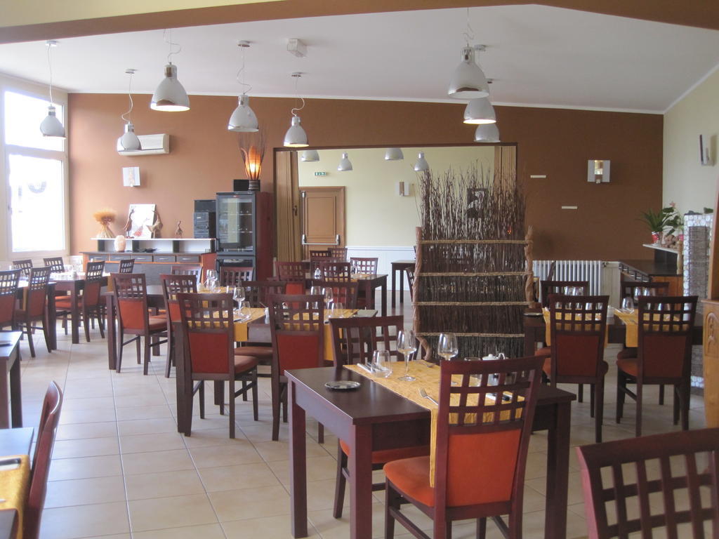 Hotel Restaurant Rive Gauche Bessines-sur-Gartempe Exteriér fotografie