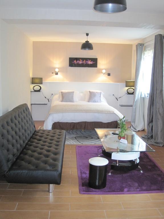 Hotel Restaurant Rive Gauche Bessines-sur-Gartempe Pokoj fotografie